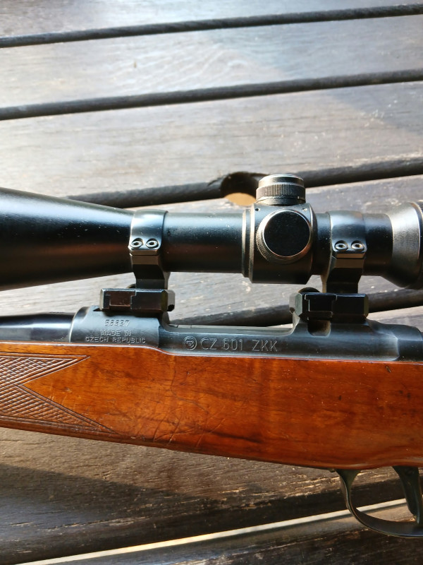CZ 601 ZKK - .243 Win (6x52mm) + příslušenství