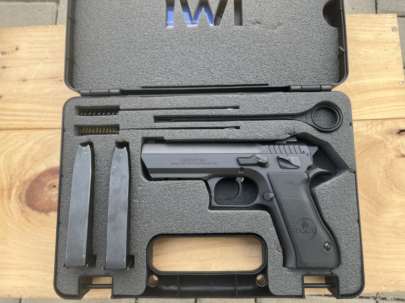 Jericho 941