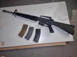 Prodám ze sbírky M16 A1 originál ze skladu do Vietn. války