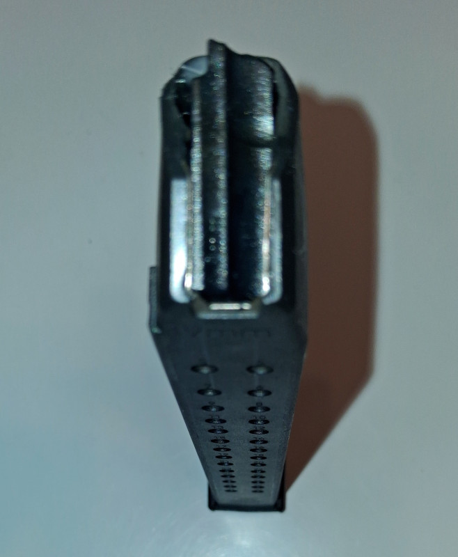 Zásobník GLOCK na 33 nábojů + propiska