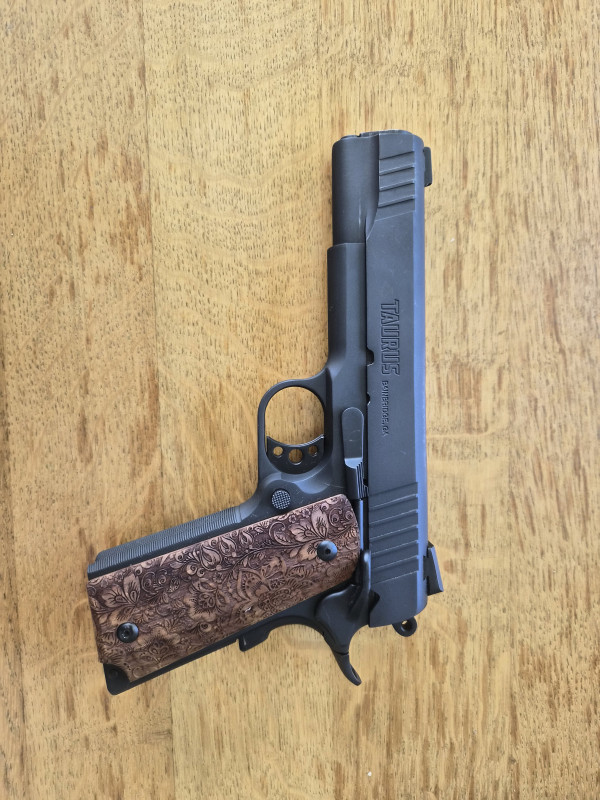 Taurus 1911 0.45 