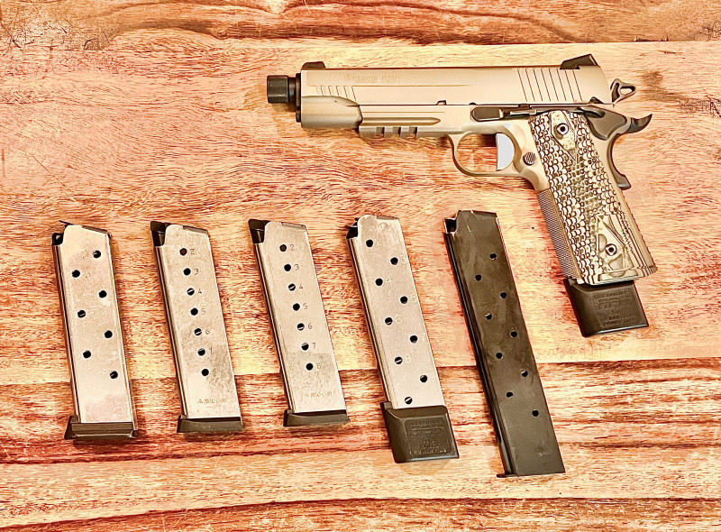 PRODÁM SIG SAUER 1911, SUPPRESSOR READY