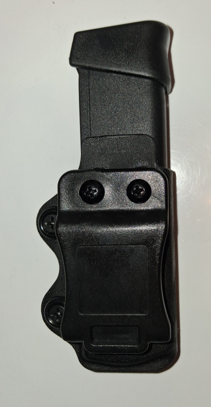 Zásobník GLOCK pro G19 + pouzdro a propisku