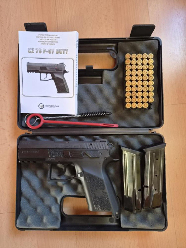 Prodám pistoli CZ 75 P-07 DUTY zánovní