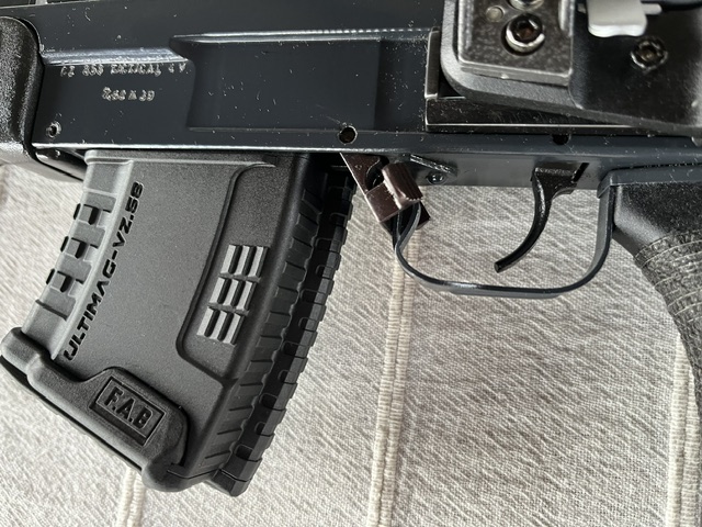 Prodám CZ 858 TACTICAL 4V (SA 58)