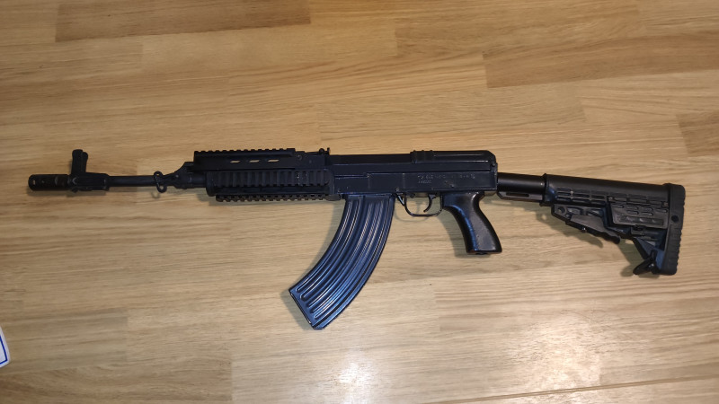 Prodám věci na vz.58 (858)
