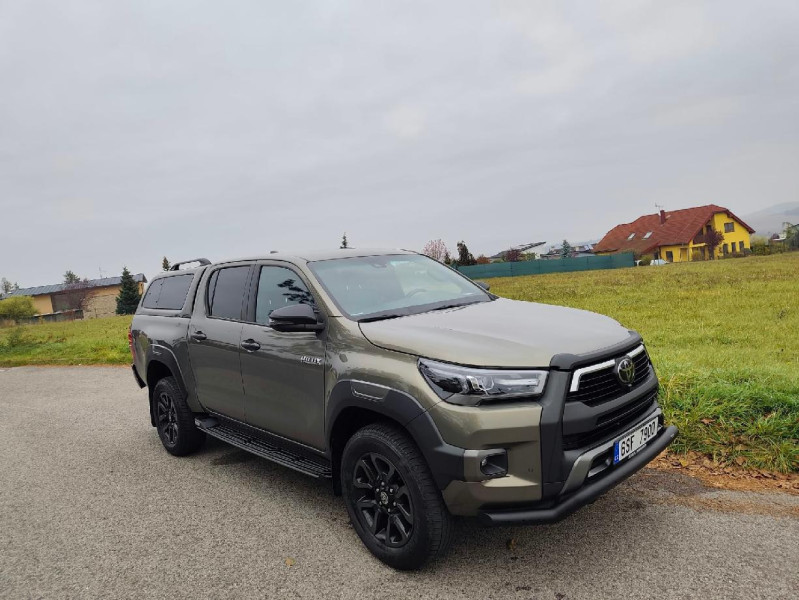 Toyota Hilux 2.8 D automat