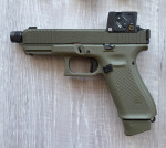 Glock 45 A-CUT Hunter Edition + Aimpoint COA