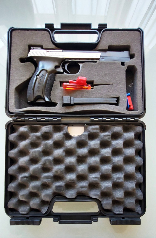 Hämmerli X-ESSE Long .22 LR – výborný stav, kompletní set
