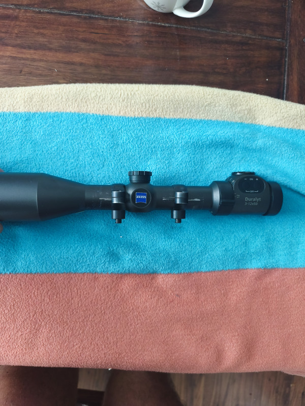 Zeiss Duralyt 3-12 x 50 osnova č.60 světelný bod