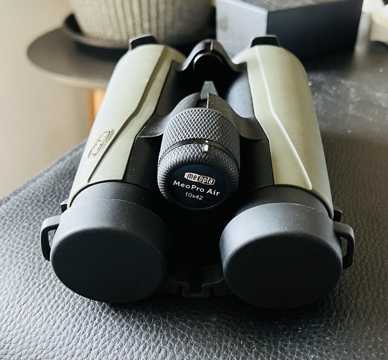 Dalekohled MeoPro Air 10x42