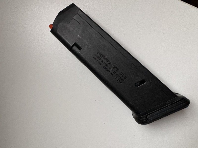 Zasobnik glock 17 pmag