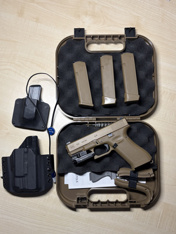 Glock 19X