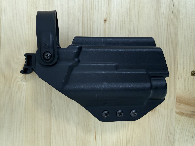 Glock 17 MOS se závitem + HOLOSUN EPS