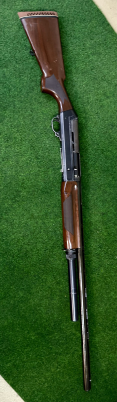 Prodám samonabíjecí Brokovnici Benelli