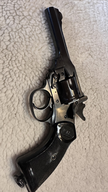 Revolver Webley MK IV .38 S&W