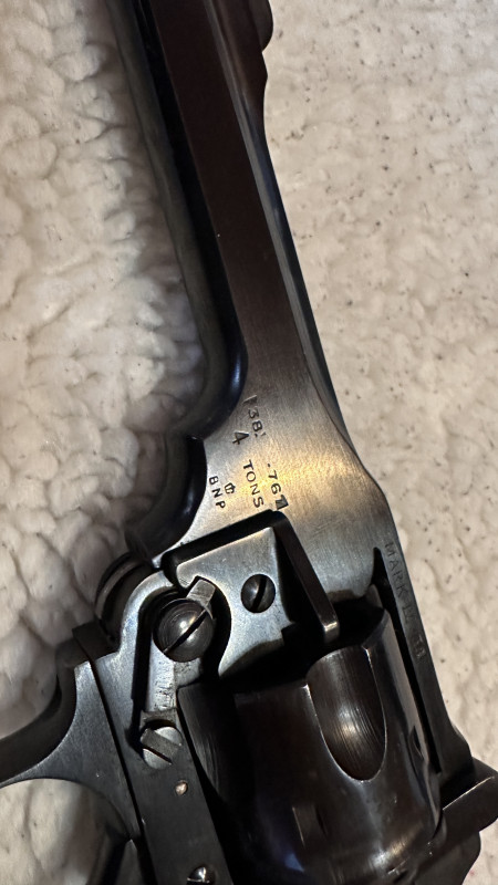 Revolver Webley MK IV .38 S&W