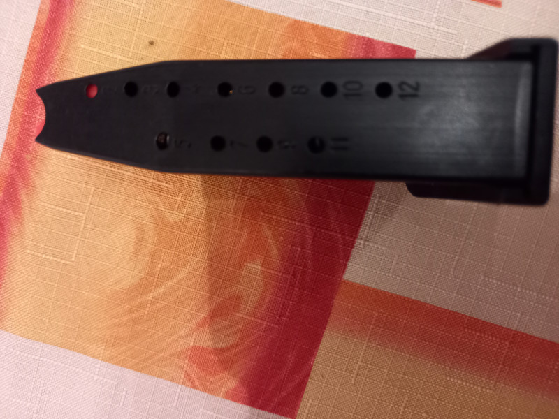  Zásobník pro CZ P-10S 12 ran starý typ