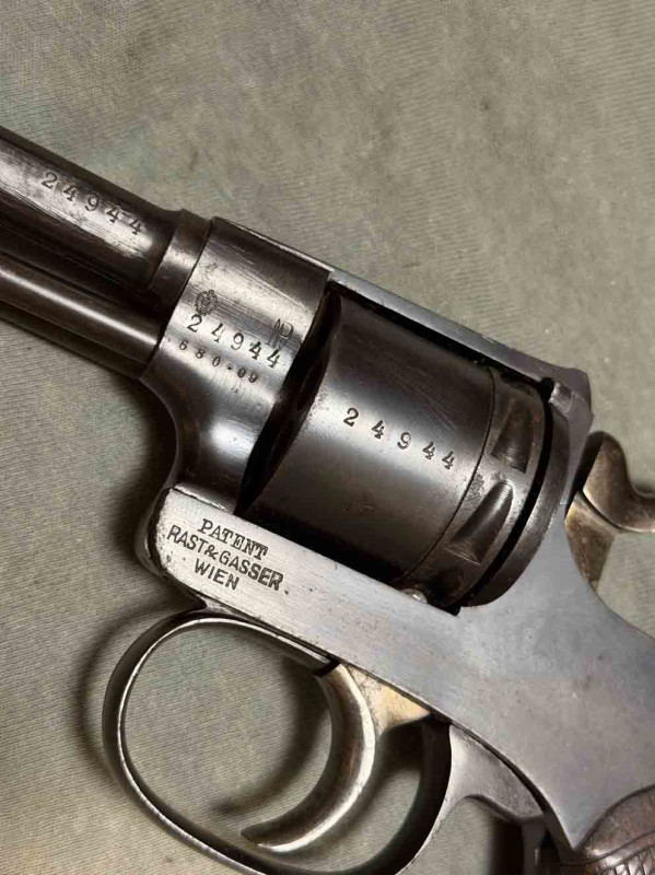 Revolver Rast & Gasser 