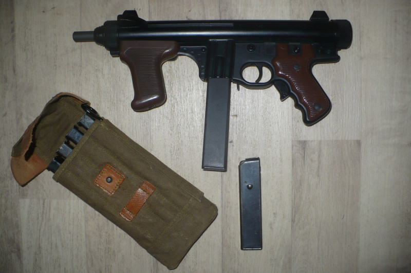 Beretta M12