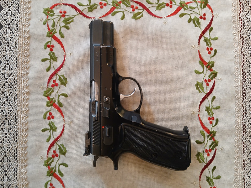 CZ 85, CZ85