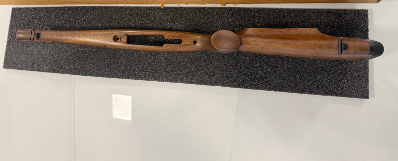 Pažba kulovnice CZ 557 Lux