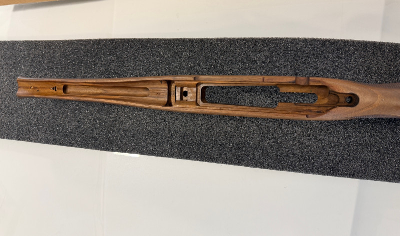 Pažba kulovnice CZ 557 Lux