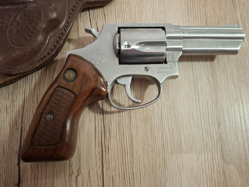 Taurus 85 3