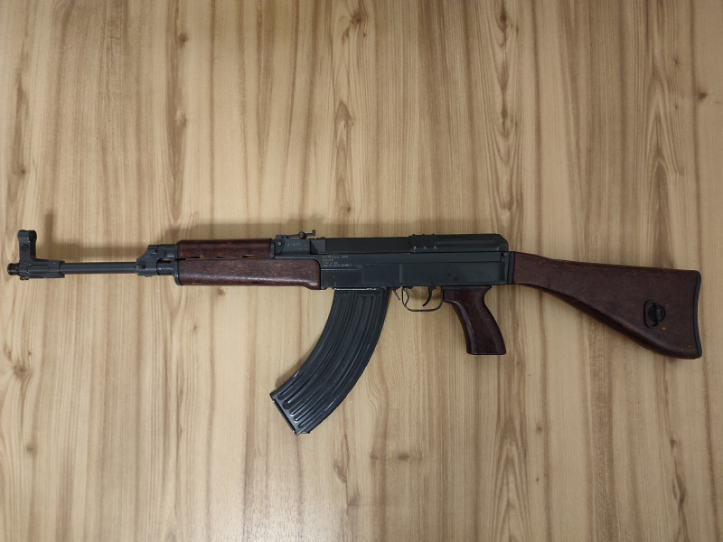 vz. 58 (pevná pažba) – uloženka, stav A1