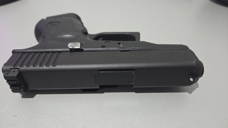 Glock 27 .40SW
