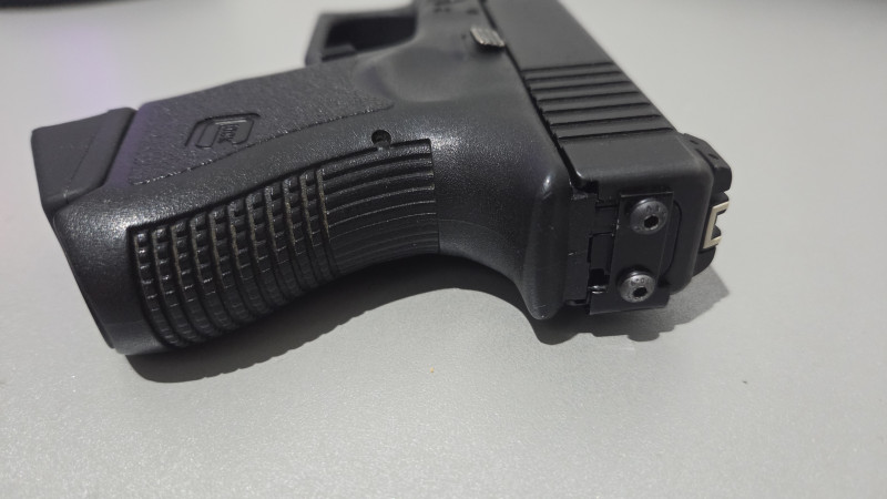 Glock 27 .40SW