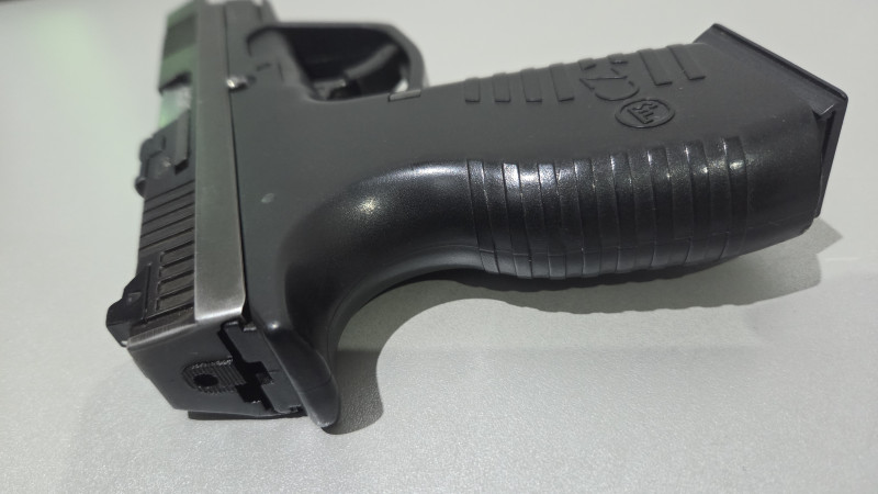 CZ 100 9mm Luger
