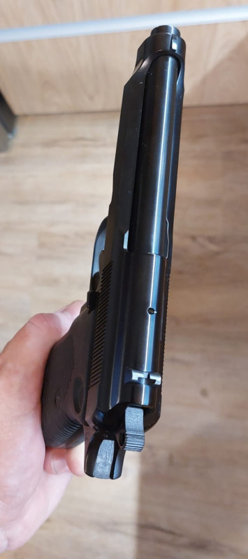 Beretta 1951, ráže 9mm Luger