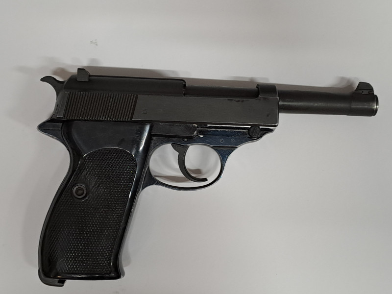 Walther P1