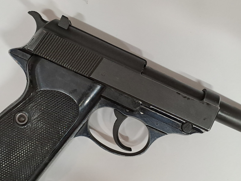 Walther P1