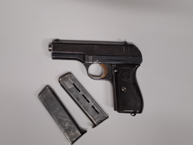 Pistole samonabíjecí CZ vzor 27