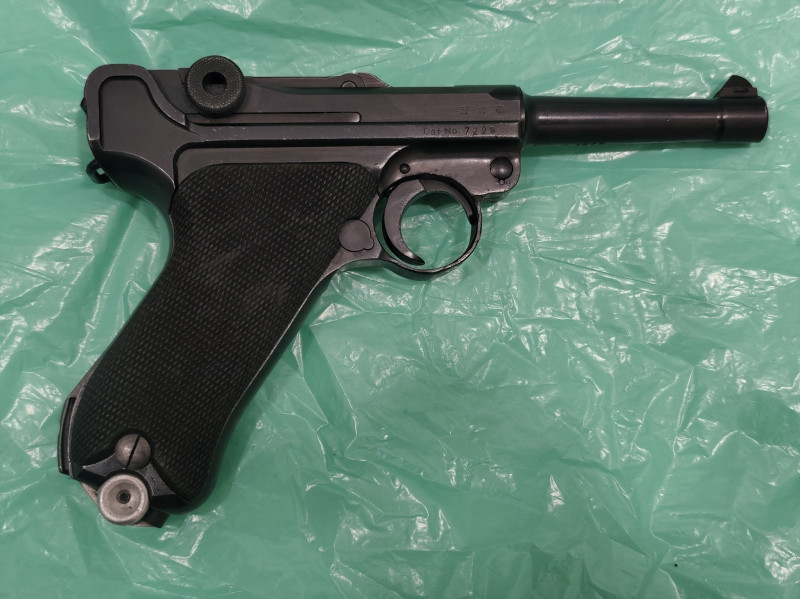 Pistole P08