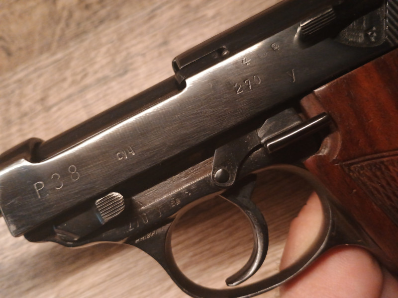 Válečná P38 9mm Luger 