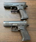 AKM,Pistole