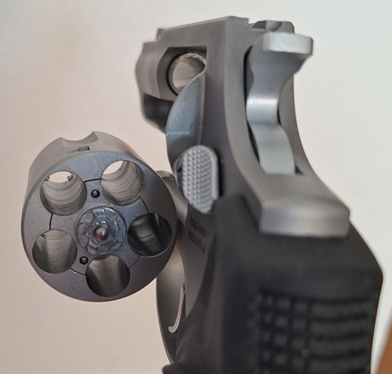 TAURUS 85S .38 Spc. 5 ran, matný nerez