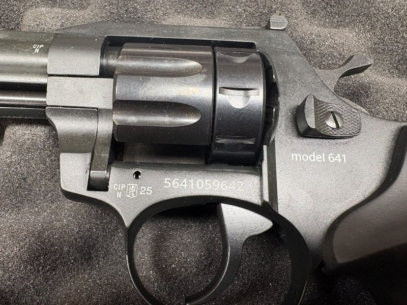 Revolver Alfa 641 Flobert r. 6 mm na OP