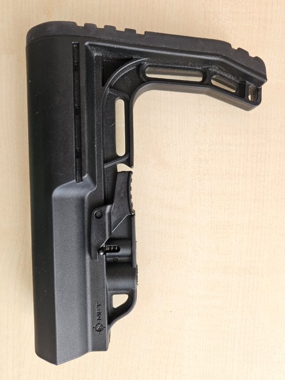 Pažby AR15