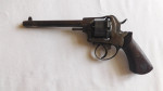 Revolver ráže 38