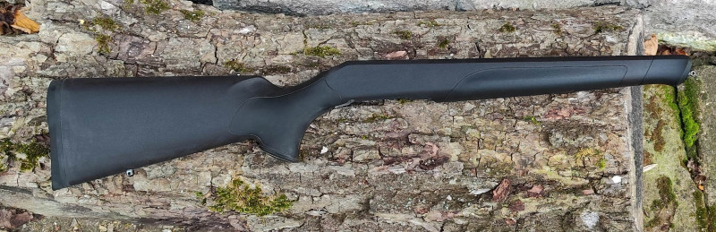 Pažba Blaser r8
